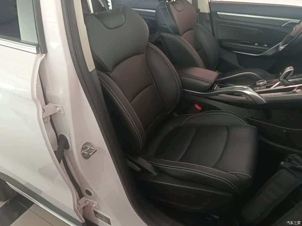 Geely Boyue, 2020 25