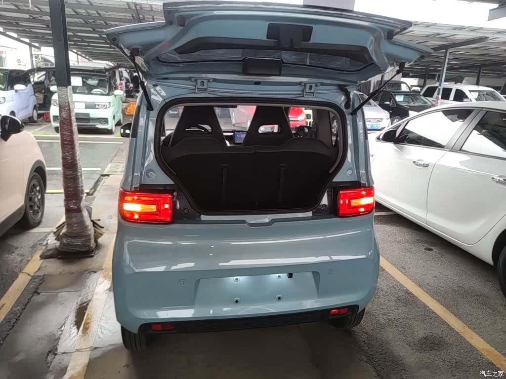 Wuling MINIEV, 2021 19