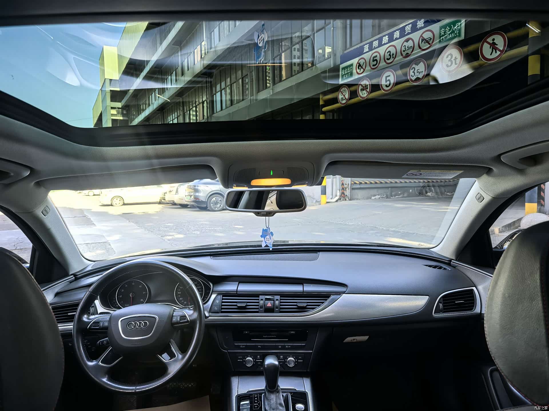 Audi A6L, 2018 10