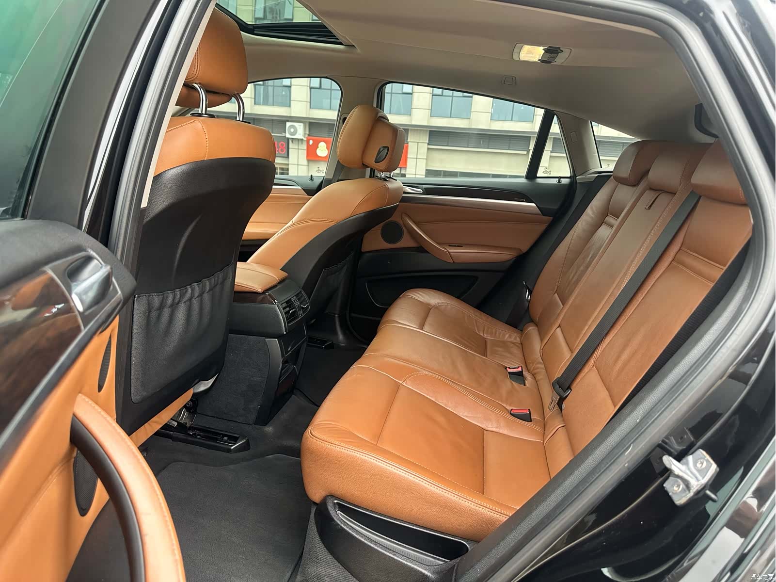 BMW X6, 2014 12