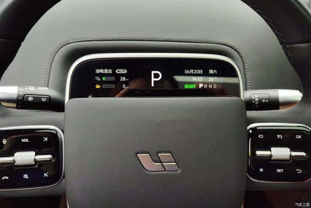 Li Auto L8, 2024 14