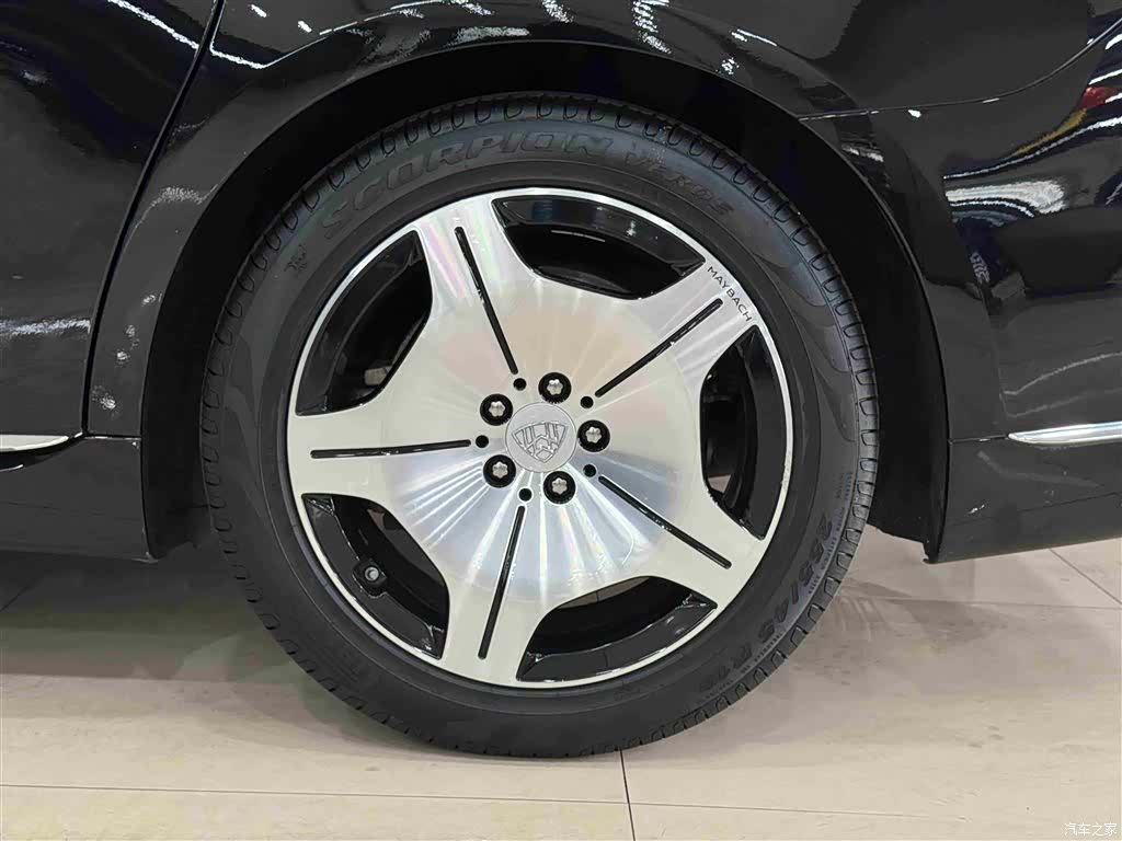 Maybach S-Class, 2022 все фото