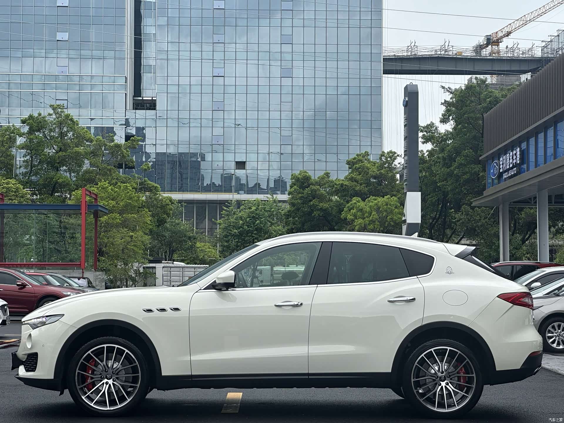 Maserati Levante, 2019 2