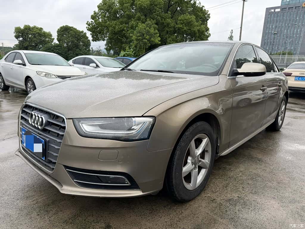 Audi A4L, 2012 1