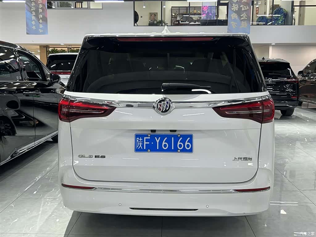Buick GL8, 2023 4
