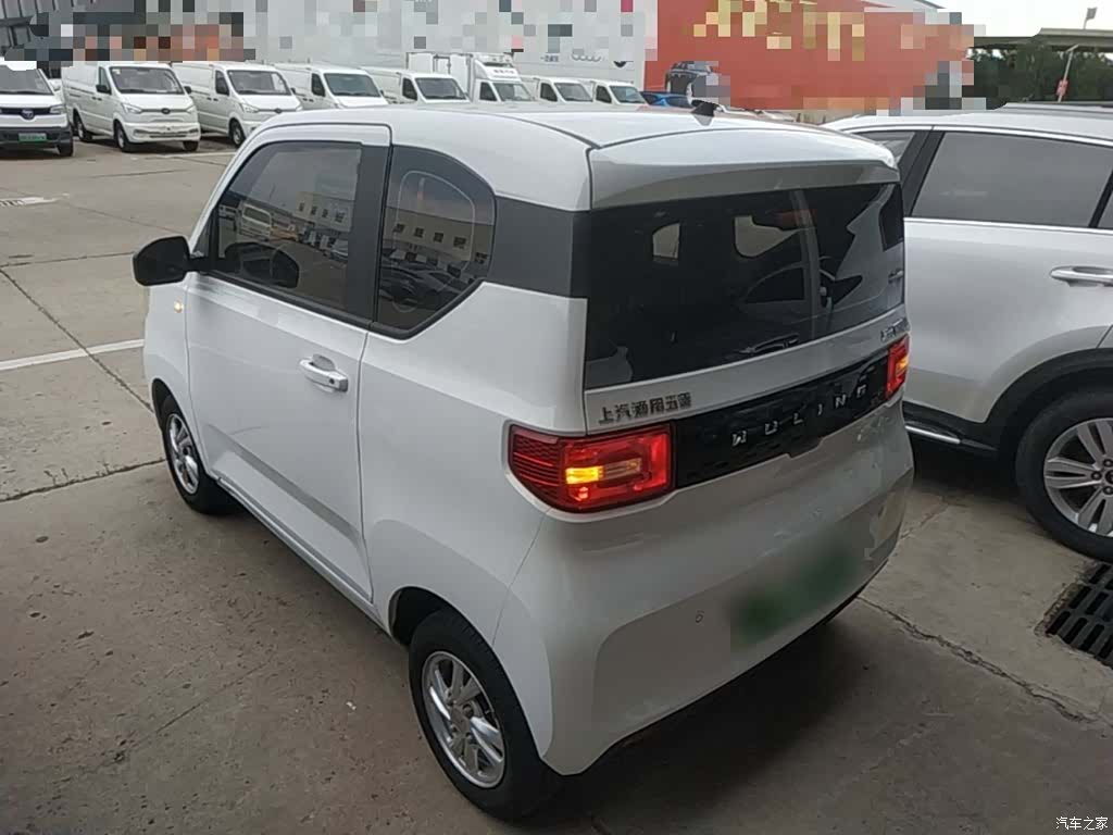 Wuling MINIEV, 2021 все фото