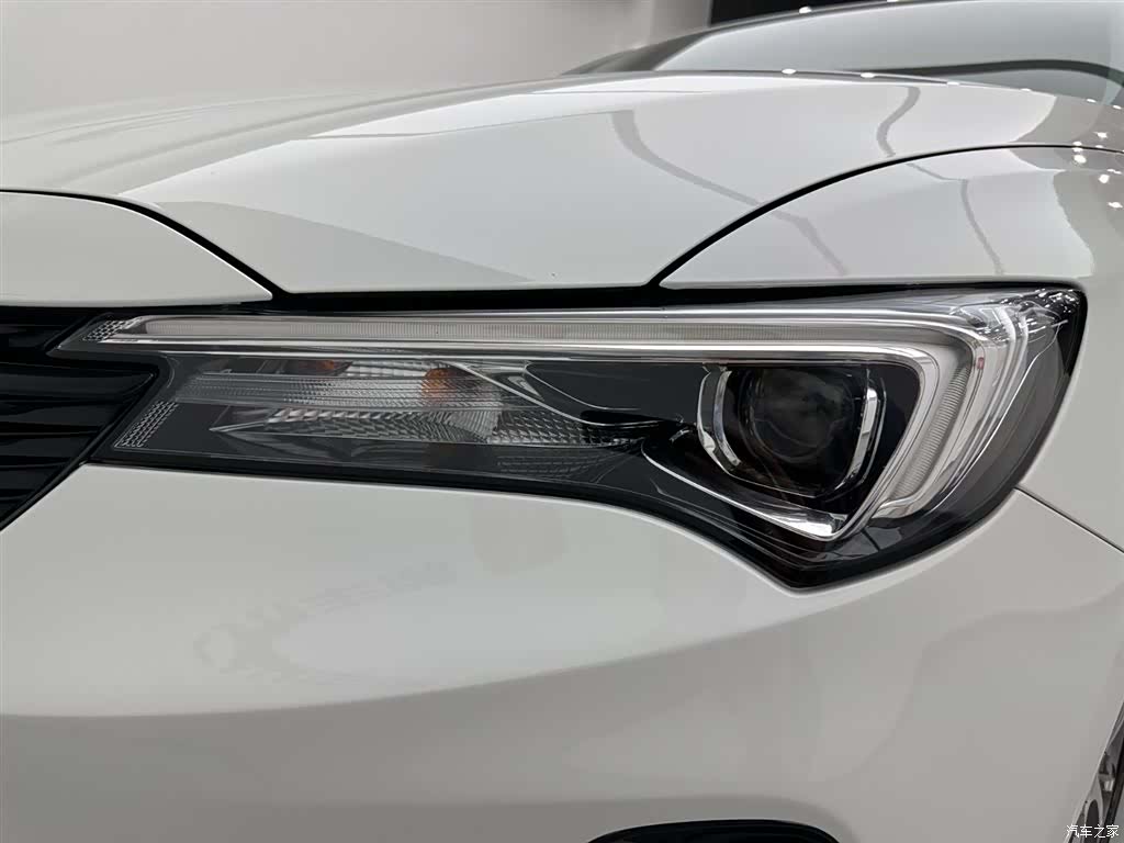 Buick Verano, 2023 27