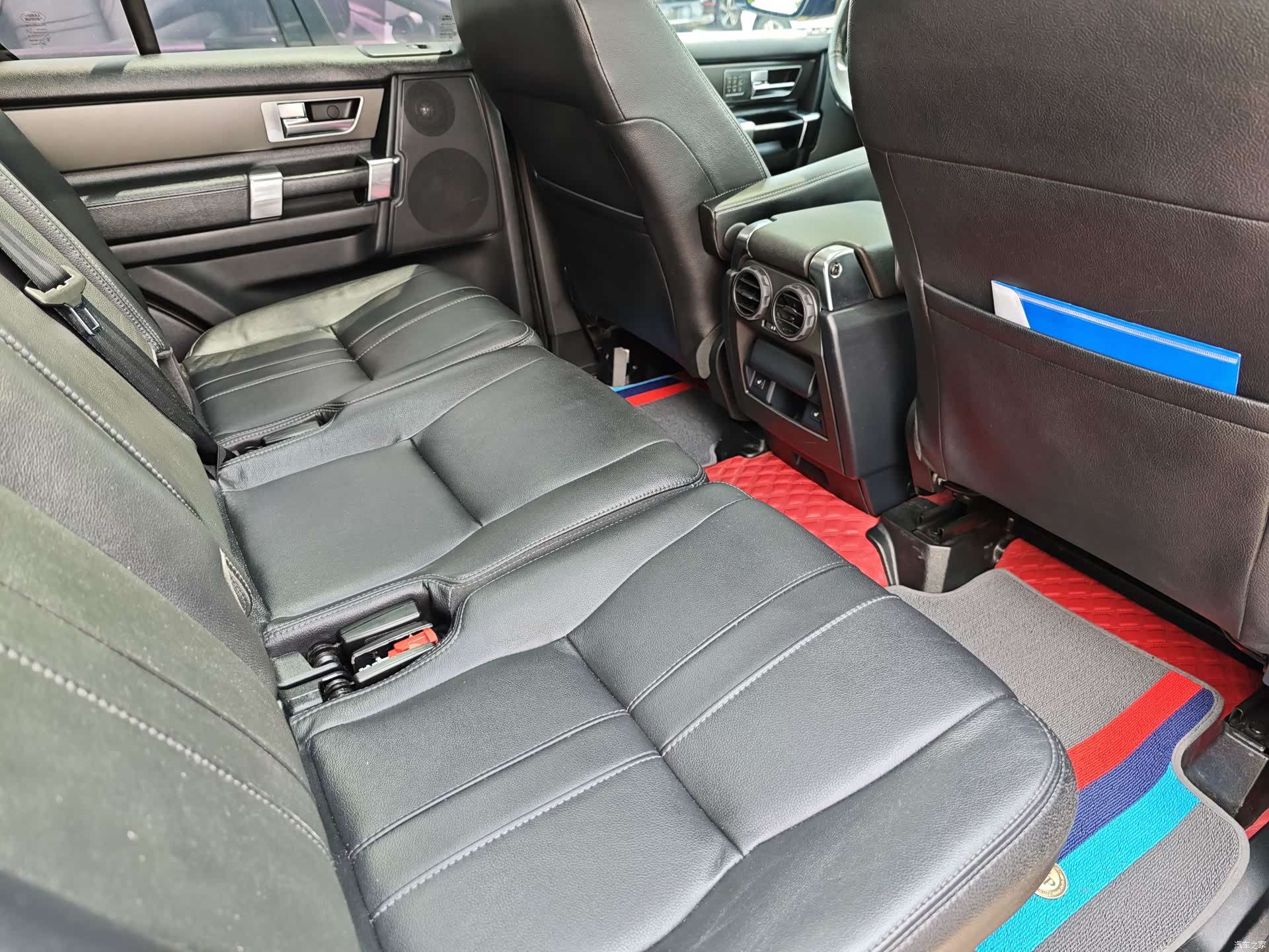Land Rover Discovery, 2016 13