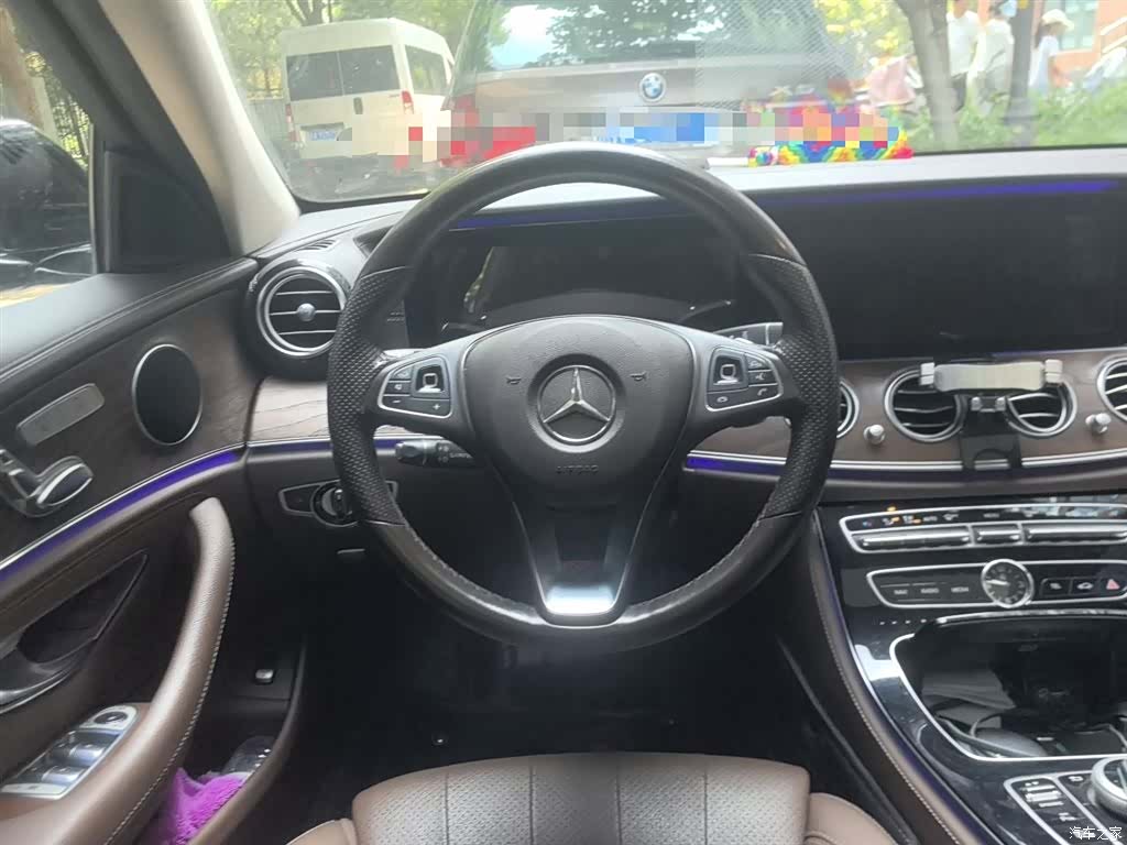 Mercedes-Benz E-Class, 2016 11