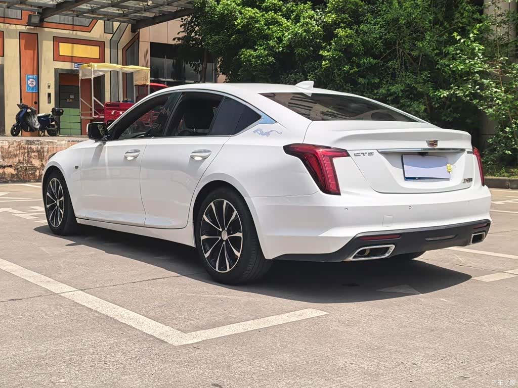 Cadillac CT5, 2022 16