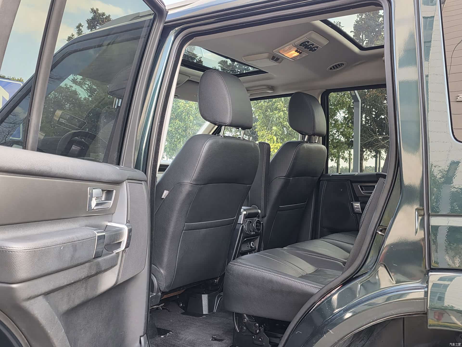 Land Rover Discovery, 2015 15