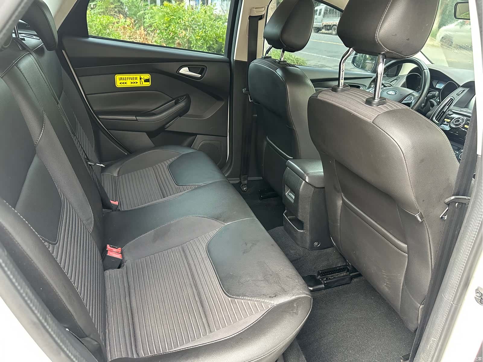 Ford Focus, 2017 9