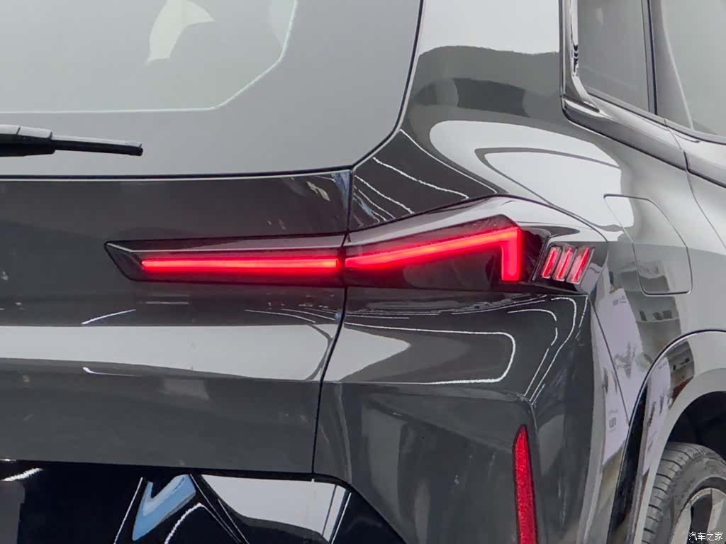 BMW XM, 2023 6