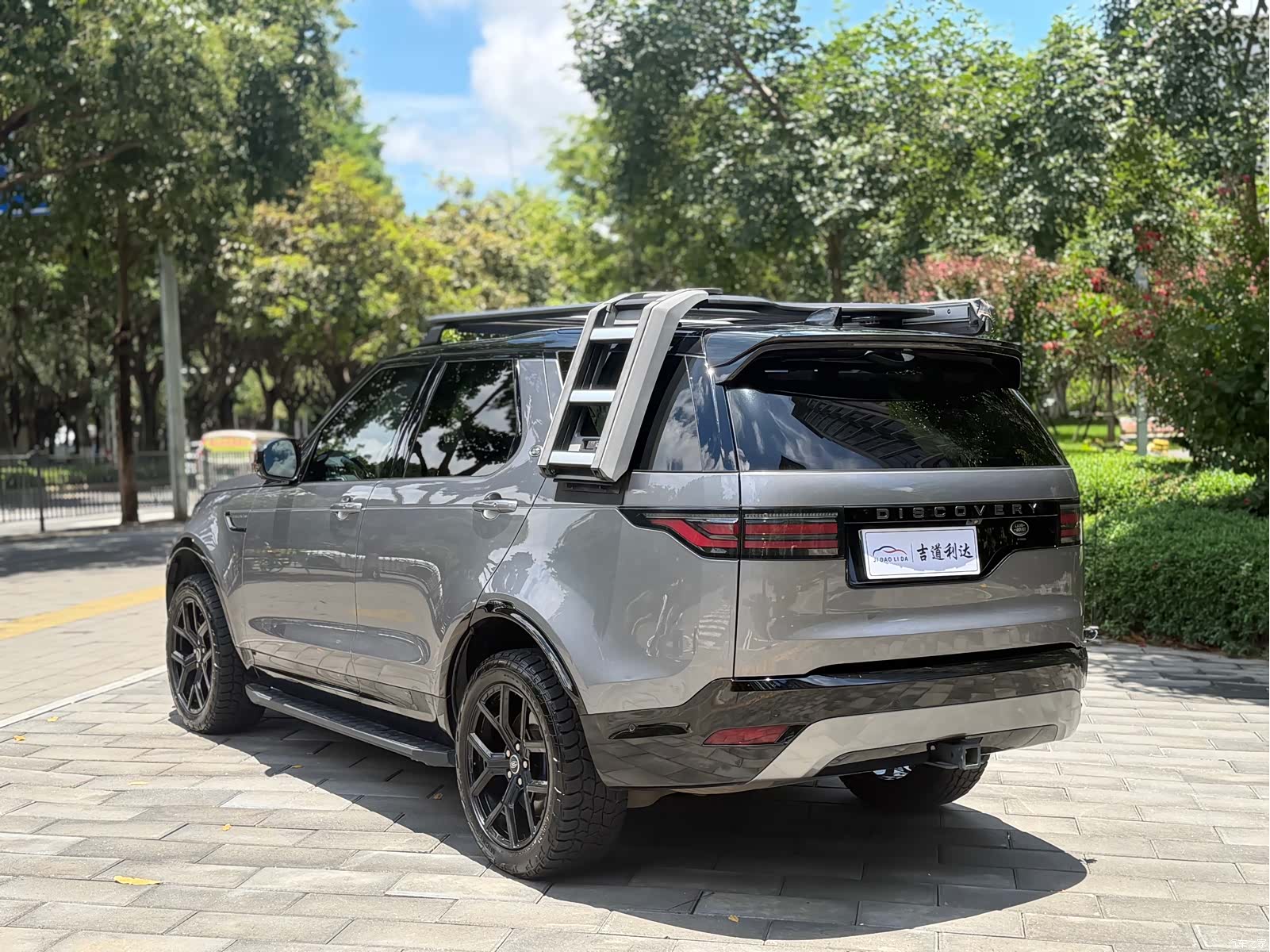 Land Rover Discovery, 2022 8
