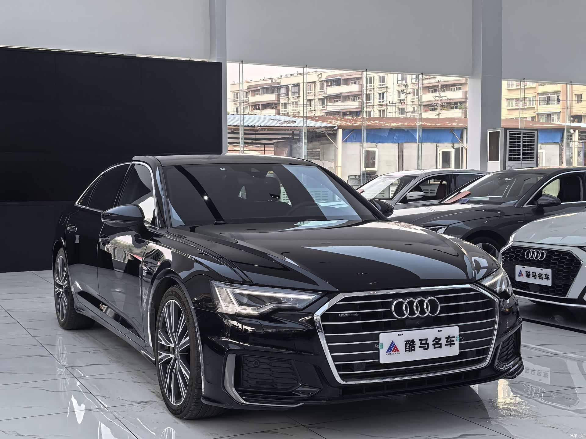 Audi A6L, 2021 3