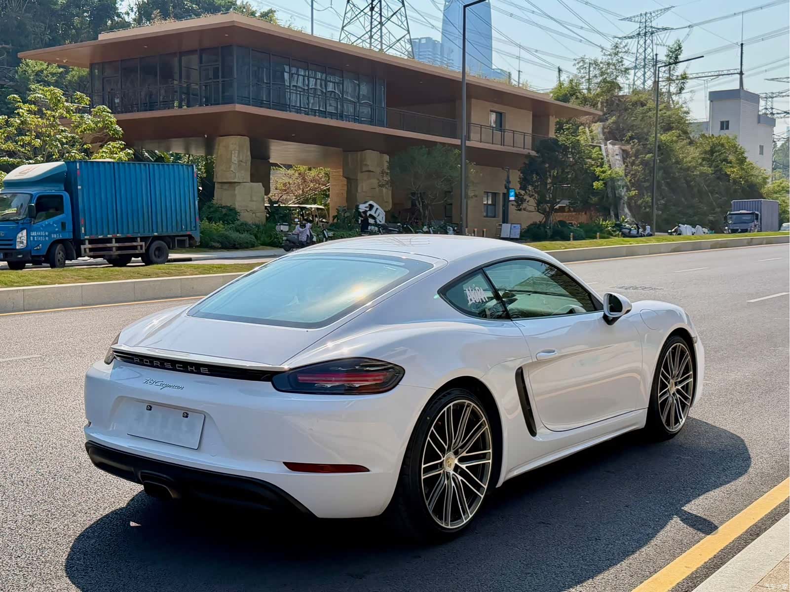 Porsche Cayman, 2017 8