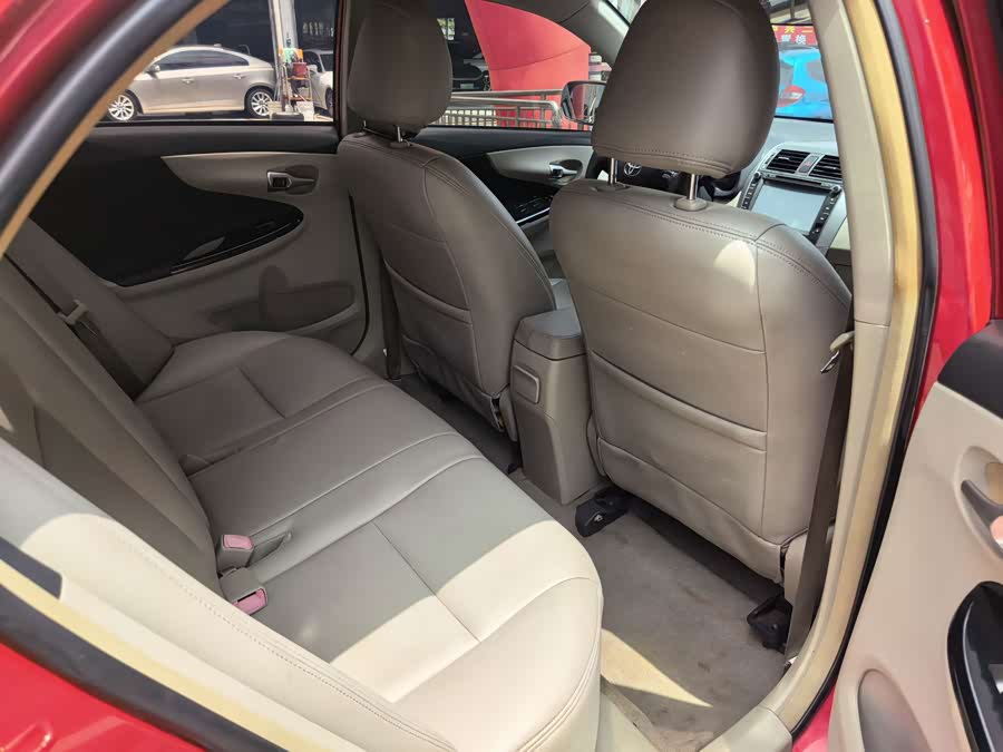 Toyota Corolla 2013, фото 10