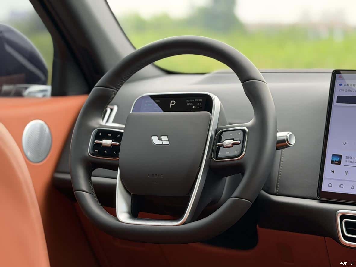 Li Auto L7, 2024 13