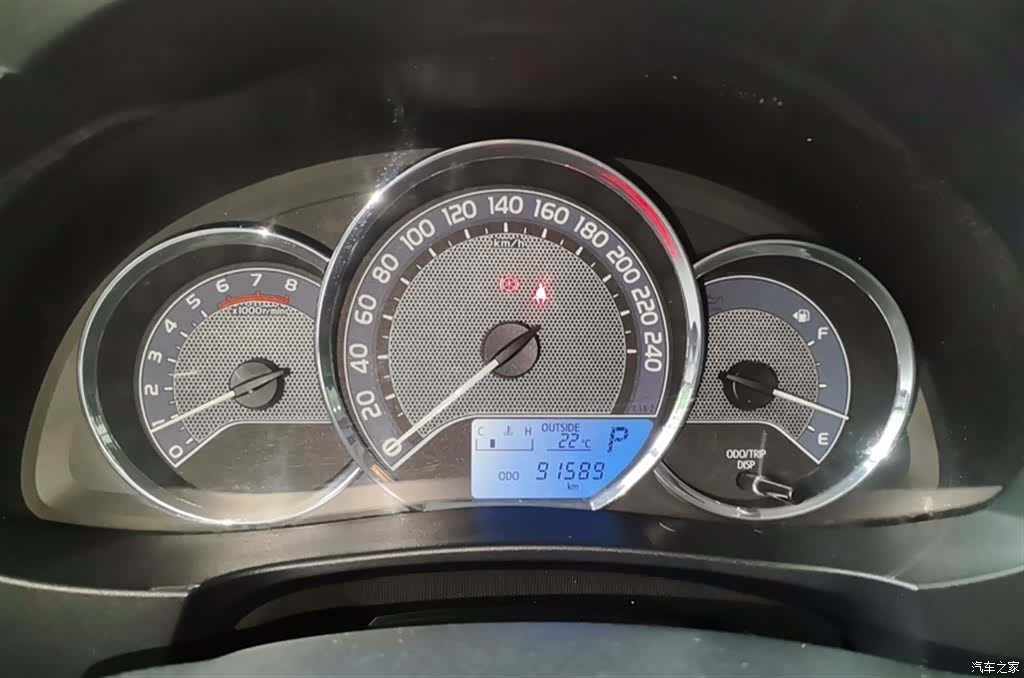Toyota Corolla, 2017 все фото
