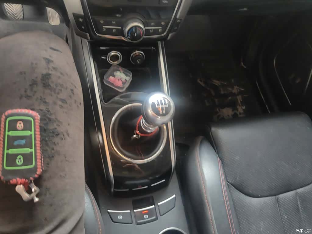 Zotye X5, 2017 14