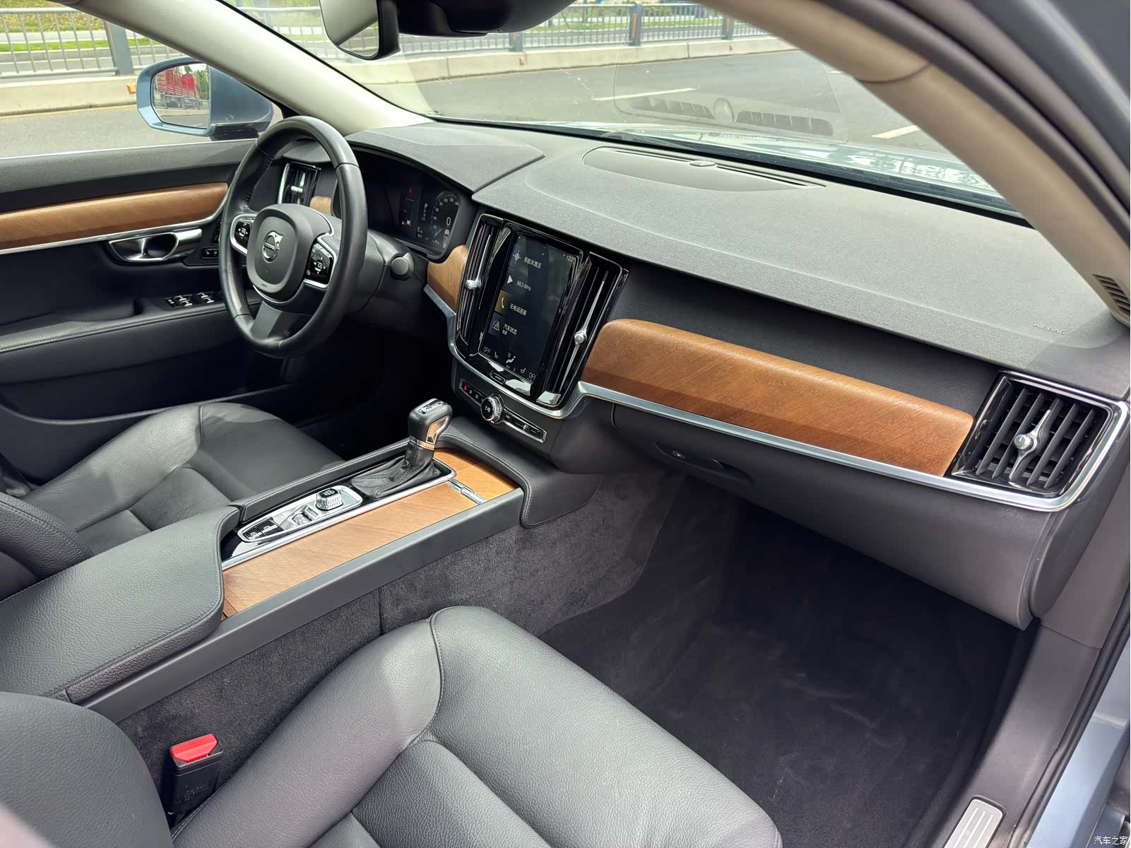 Volvo S90, 2019 9