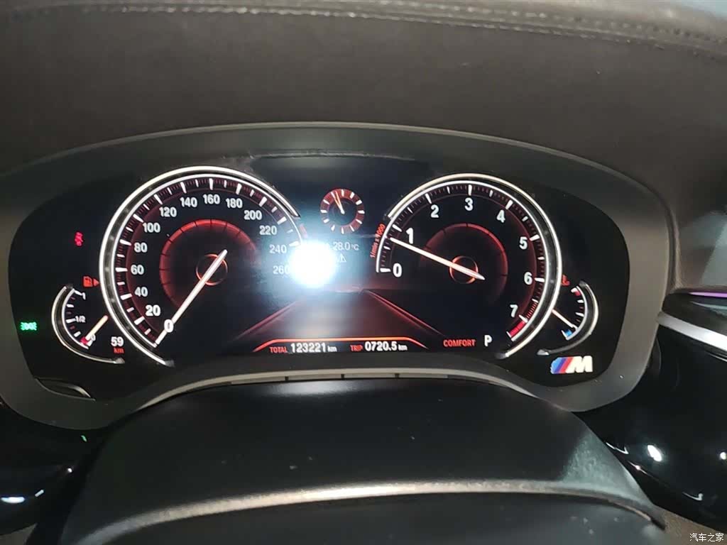 BMW 5 Series, 2018 12
