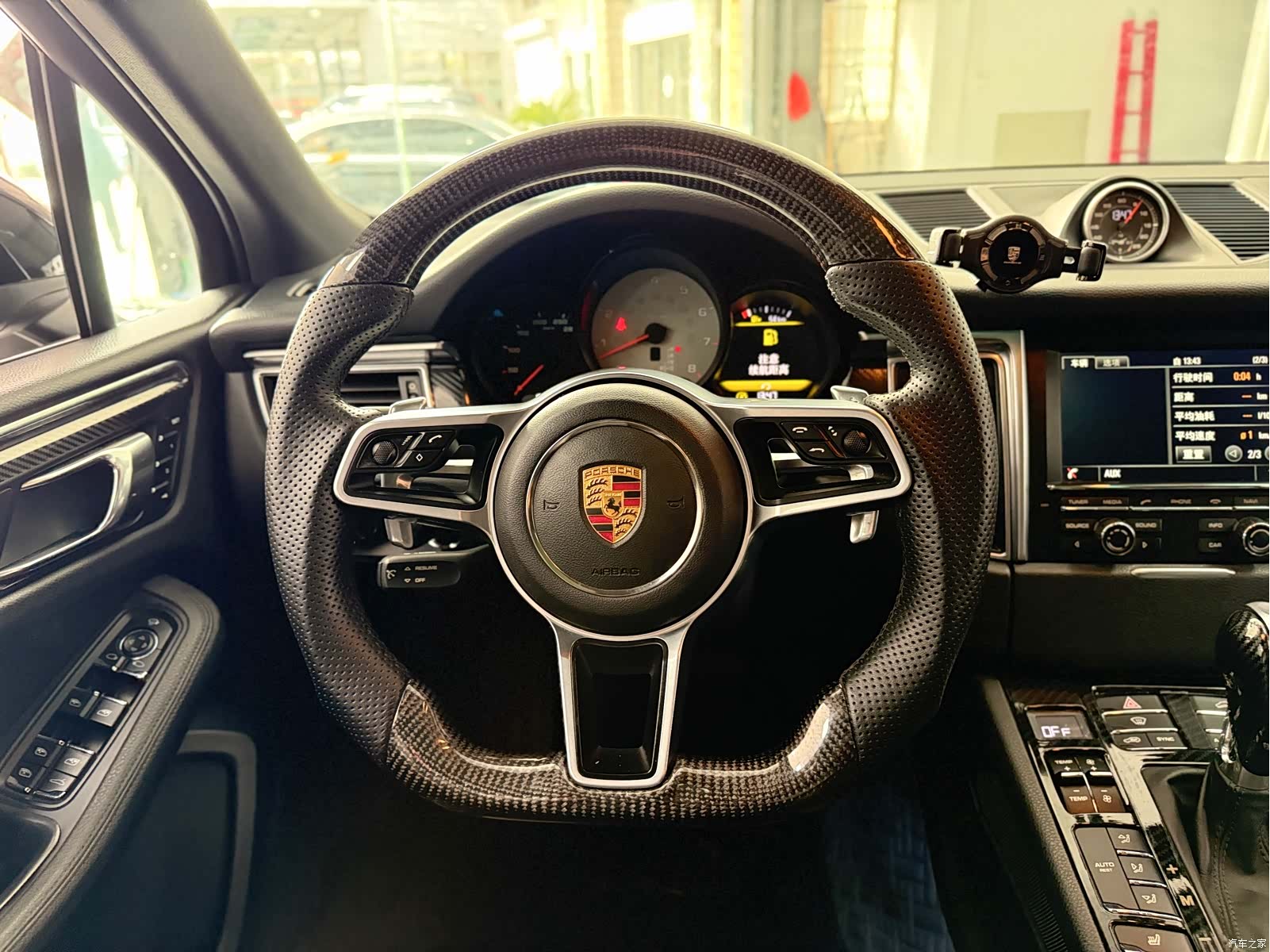 Porsche Macan, 2014 15