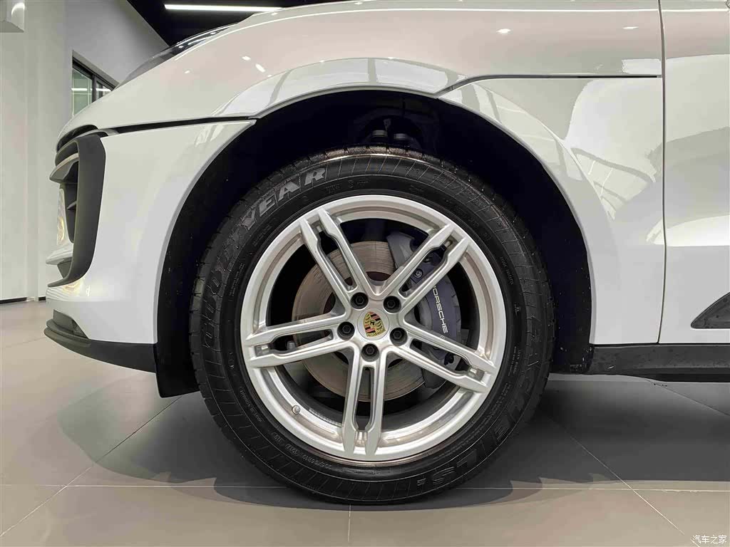 Porsche Macan, 2023 7
