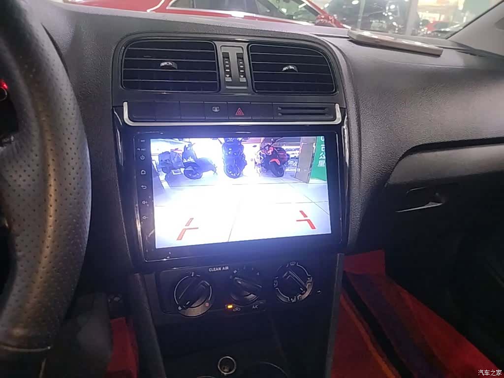 Volkswagen Polo, 2016 13