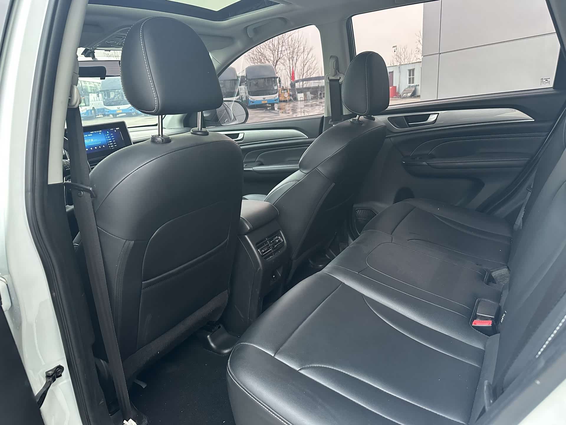 Haval M6, 2022 9