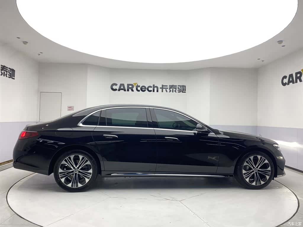 Mercedes-Benz E-Class, 2026 4