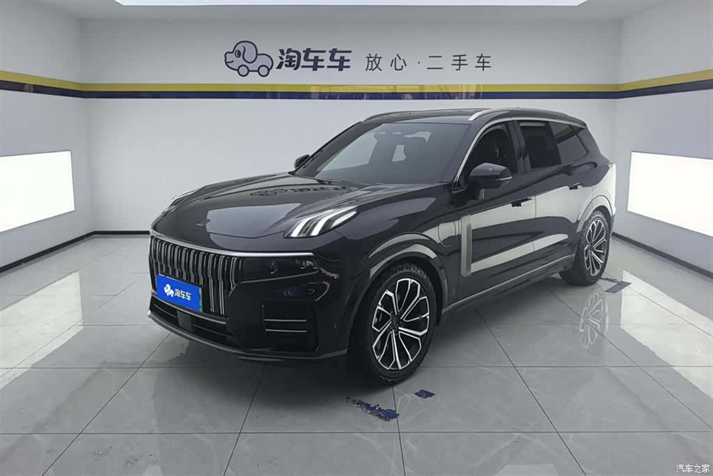 Lynk & Co 02