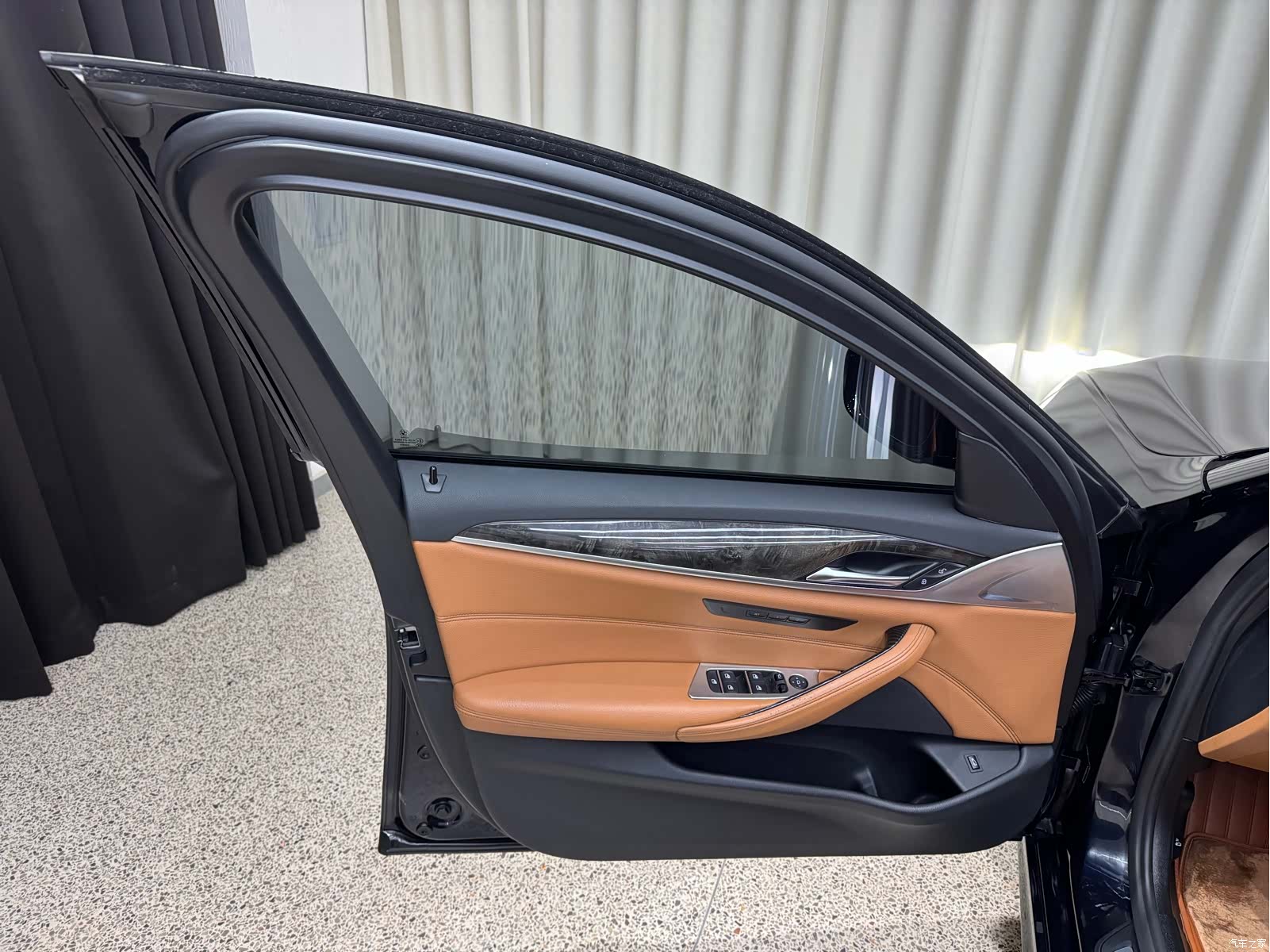 BMW 5 Series, 2017 13