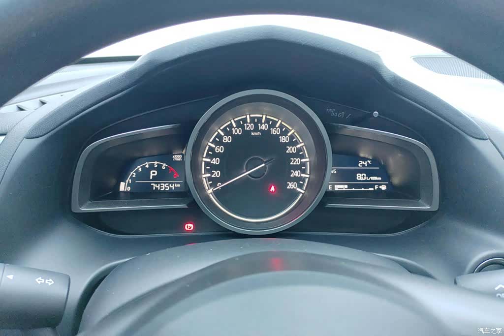Mazda CX-4, 2018 14