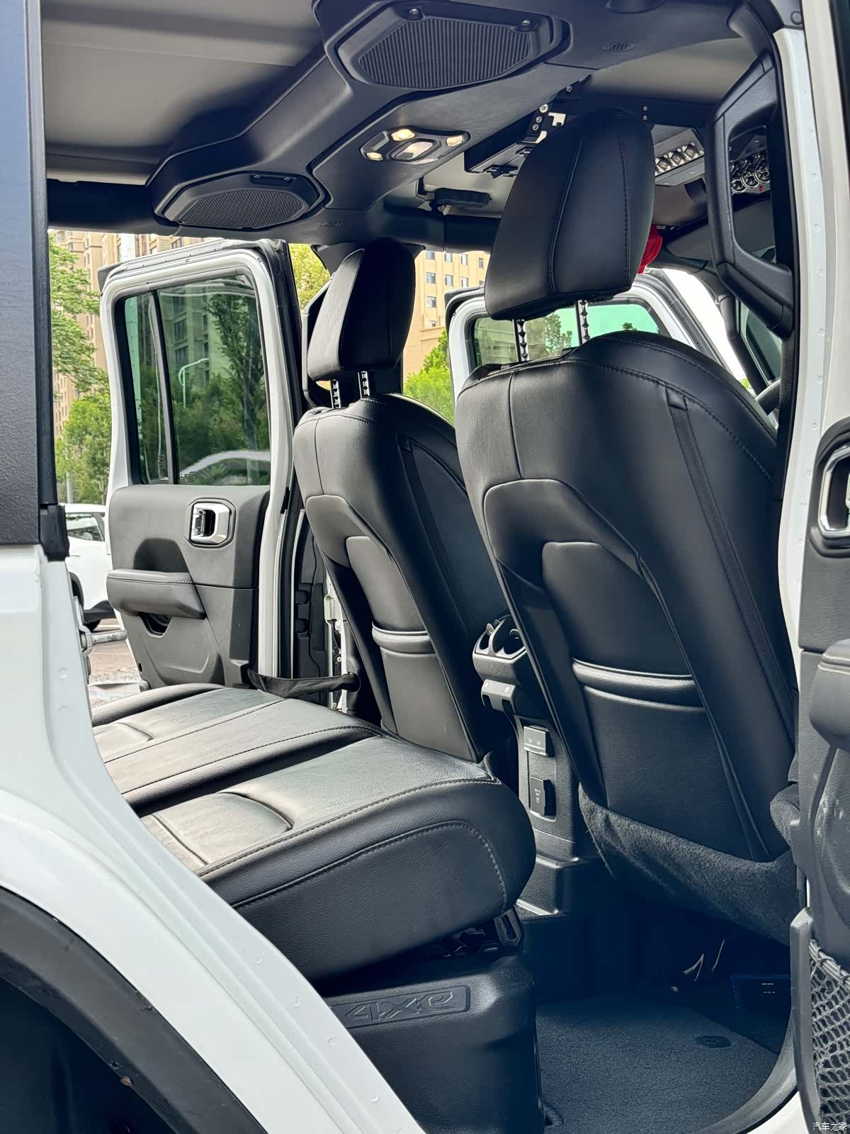 Jeep Wrangler, 2022 7