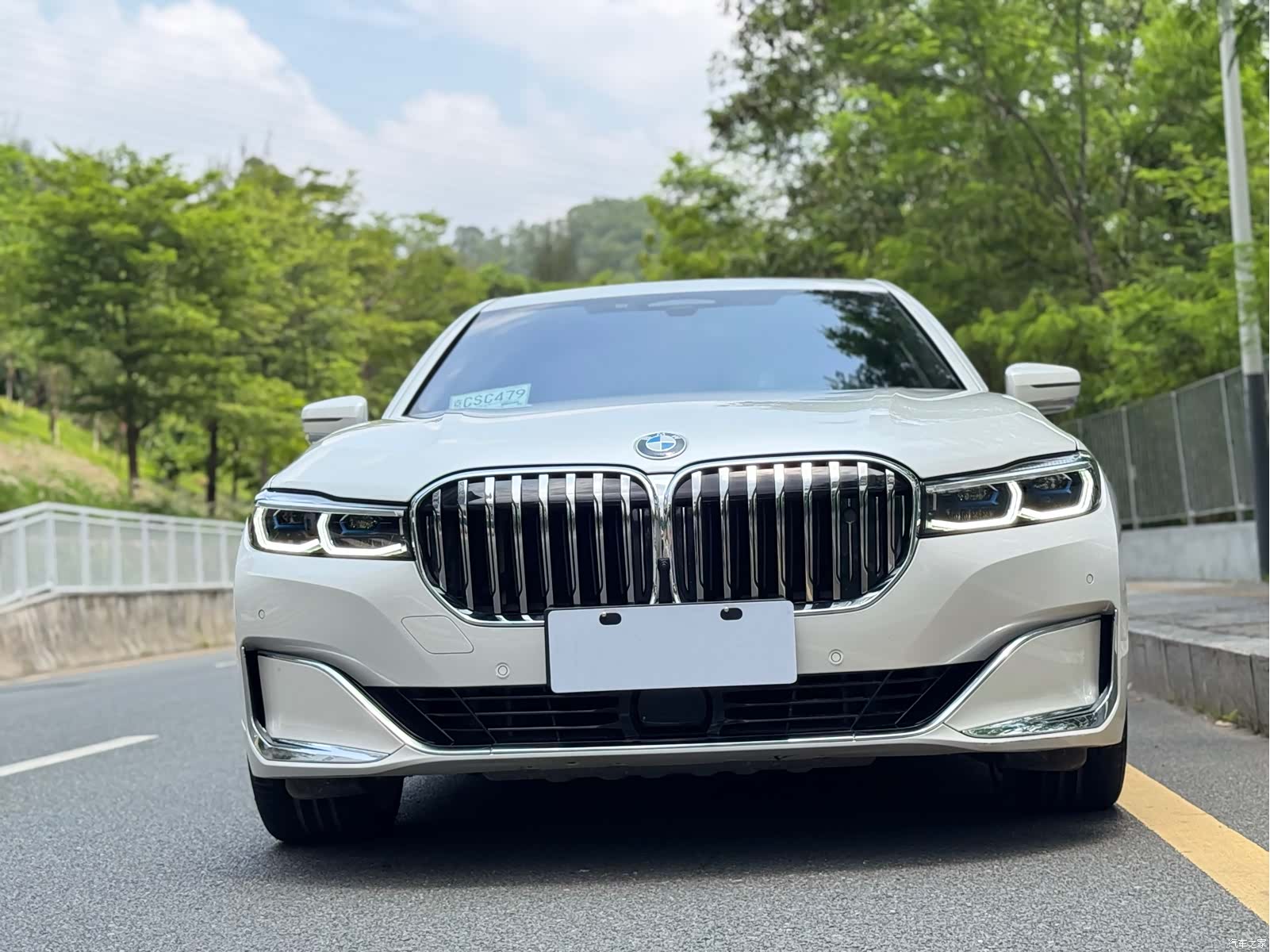 BMW 7 Series, 2022 все фото