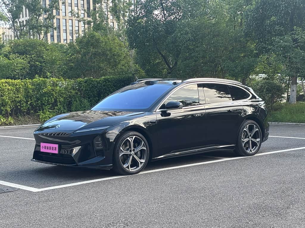 NIO ET5T