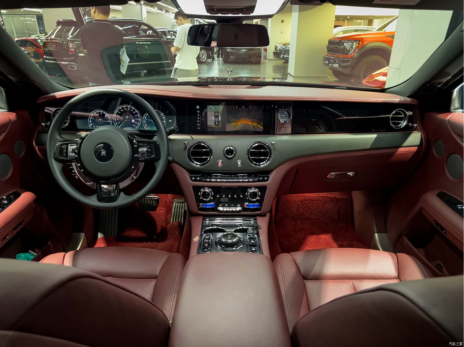 Rolls-Royce Ghost, 2022 17