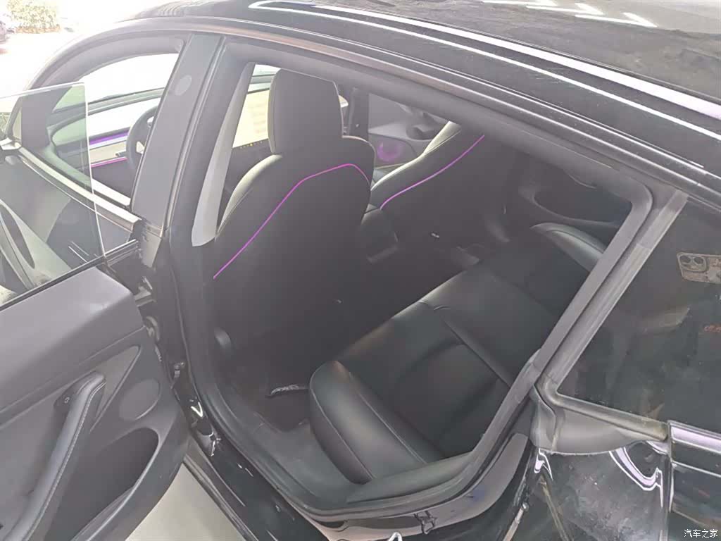 Tesla Model 3, 2022 6