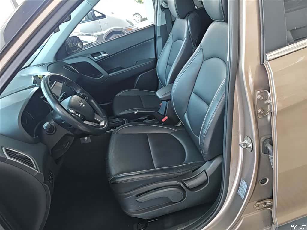 Hyundai ix25, 2016 15