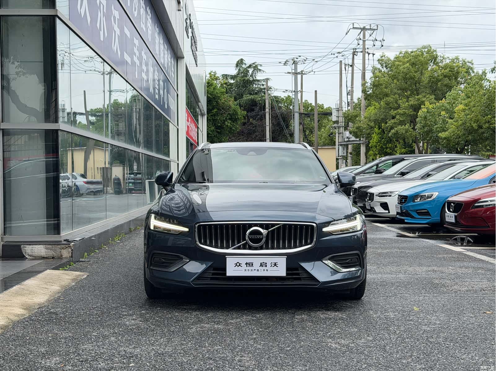 Volvo V60, 2022 3