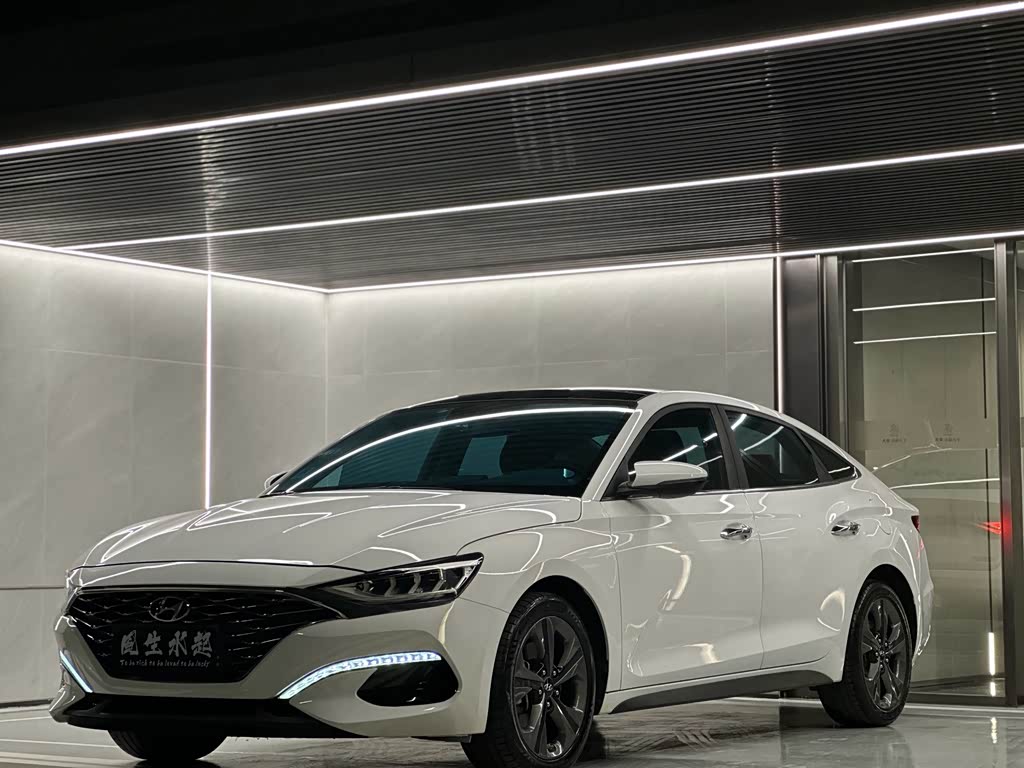 Hyundai Lafesta