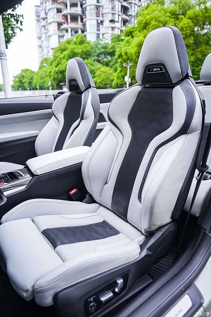 BMW M4, 2022 9