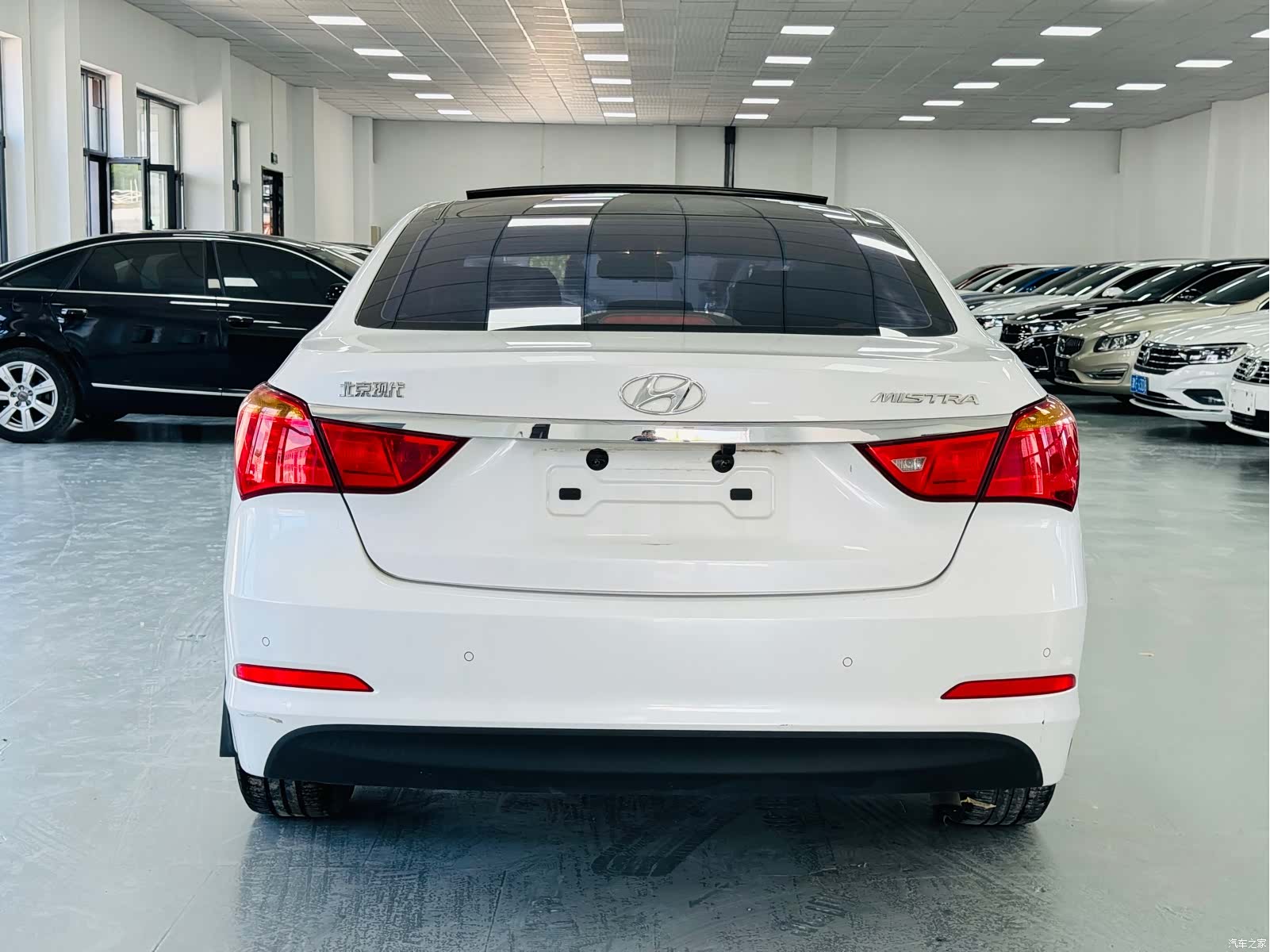 Hyundai GLS, 2014 8