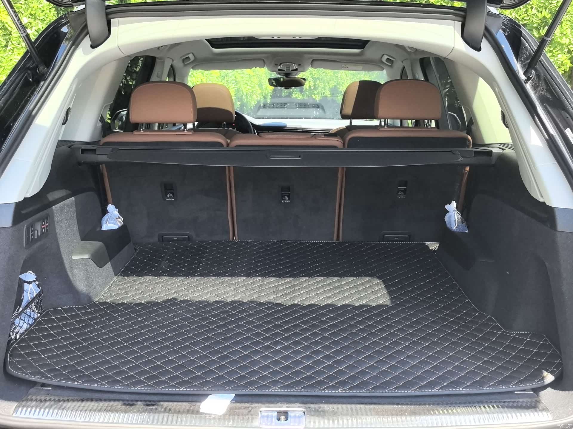 Audi Q7, 2026 21