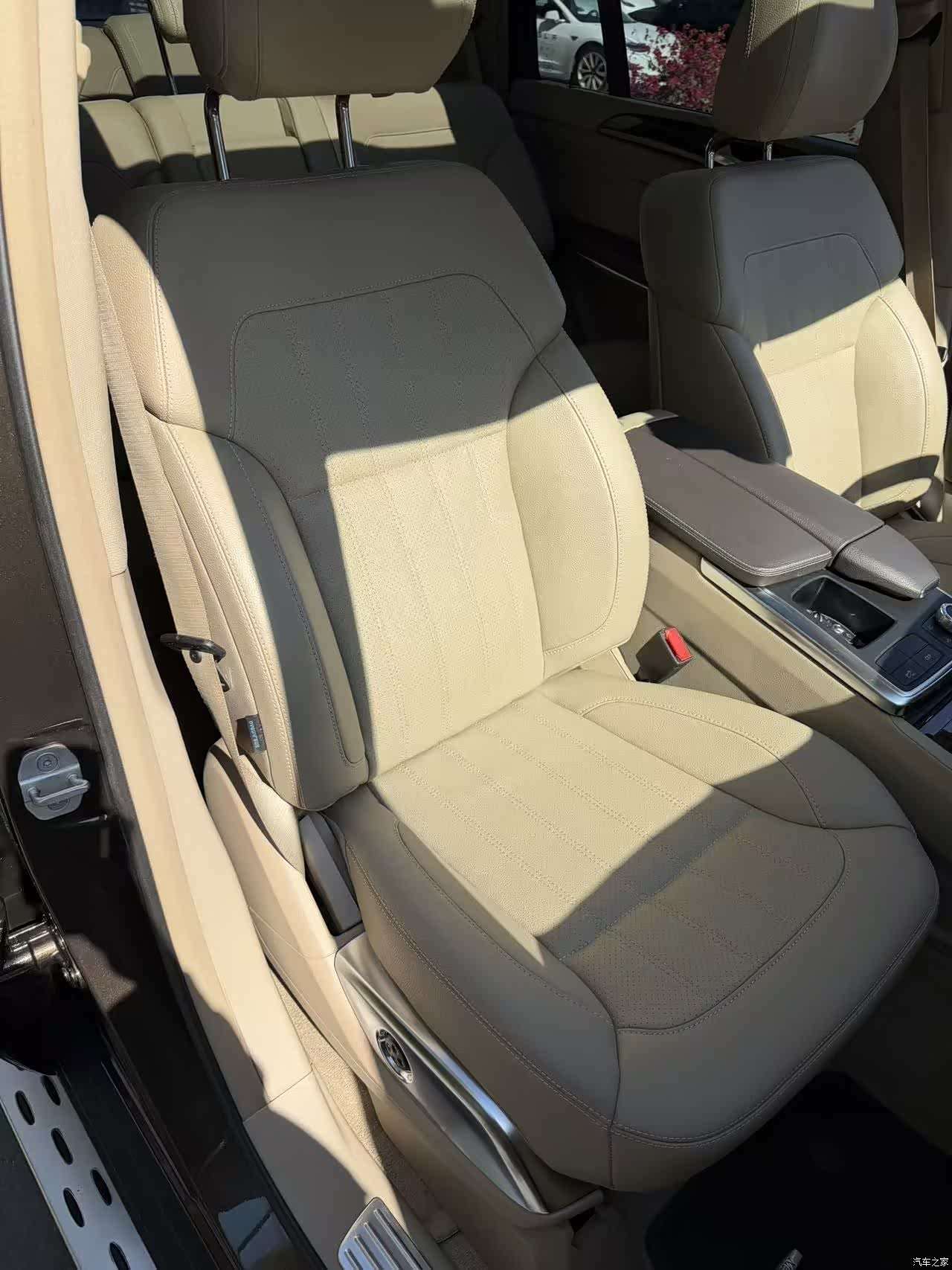 Mercedes-Benz GL-Class, 2013 12