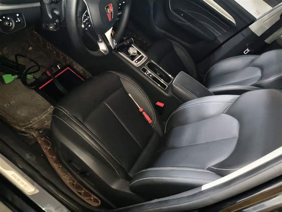 Roewe i6