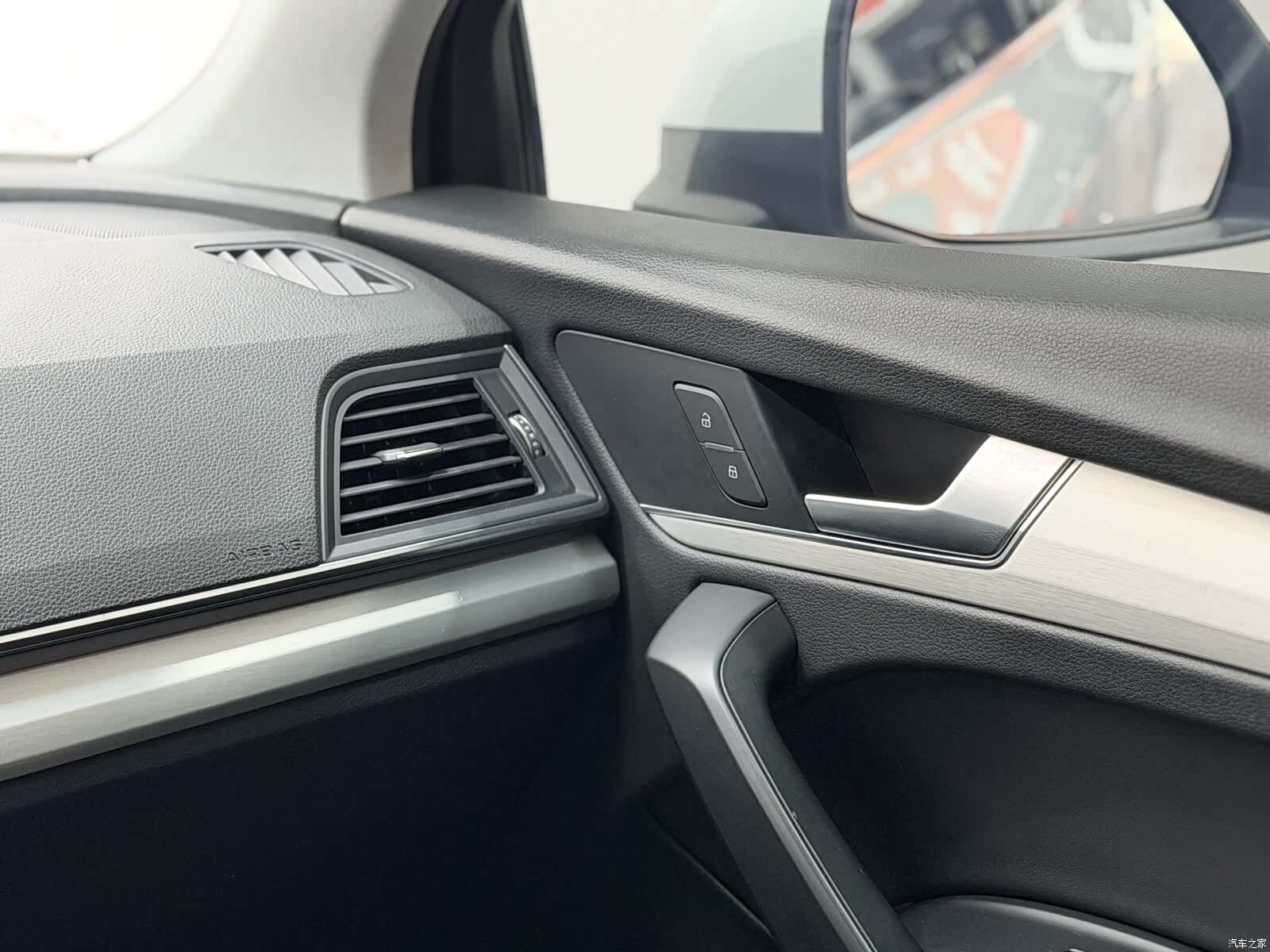 Audi Q5L, 2019 13
