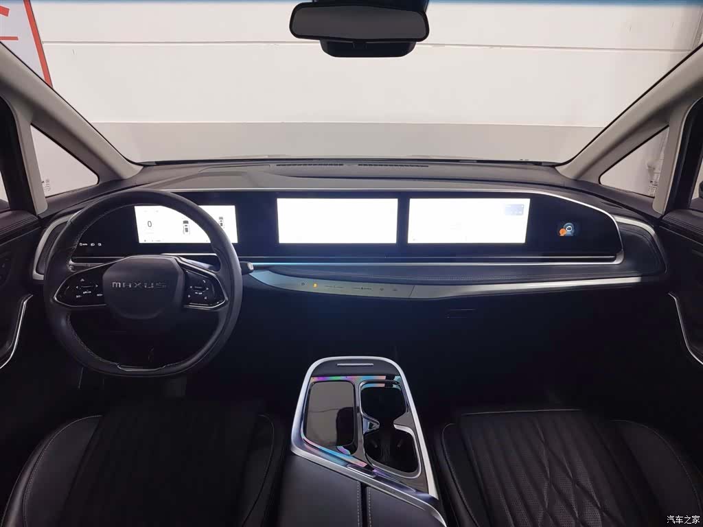 Maxus G90, 2023 все фото