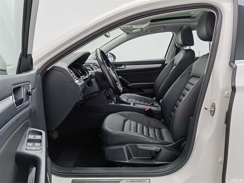 Volkswagen Lamando, 2017 10